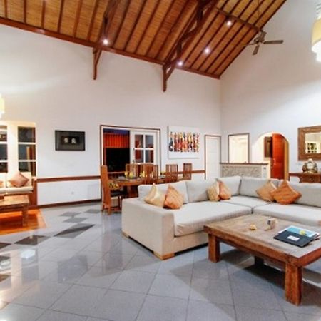 Villa Kawan Sanur Eksteriør billede